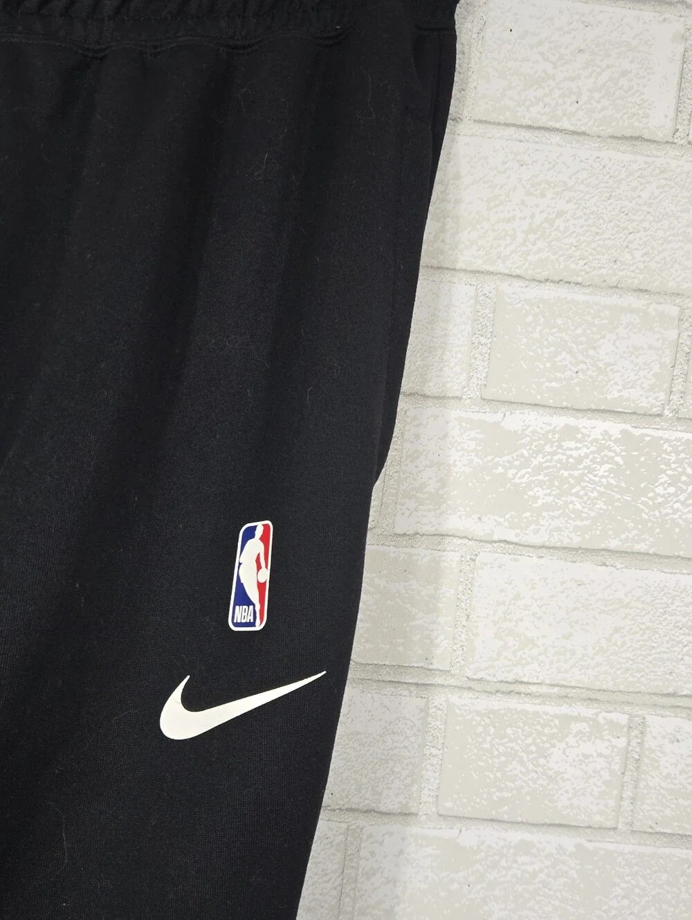 NBA Nike Milwaukee Bucks black sweats